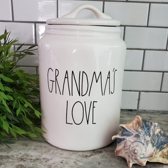 Rae Dunn Other - Rae Dunn Grandmas Love Large Canister